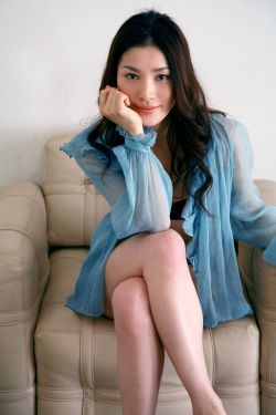 美女私密尿孔18